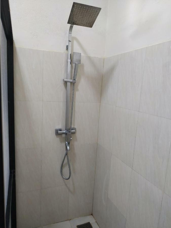 Under Water Safaris&Resort Uppuveli Exterior foto