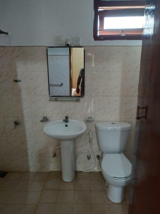 Under Water Safaris&Resort Uppuveli Exterior foto